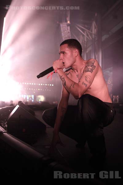 SLOWTHAI - 2019-10-31 - PARIS - Grande Halle de La Villette - Nef - 